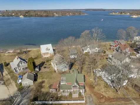362 Island Avenue Portland ME 04108