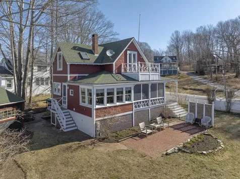 362 Island Avenue Portland ME 04108