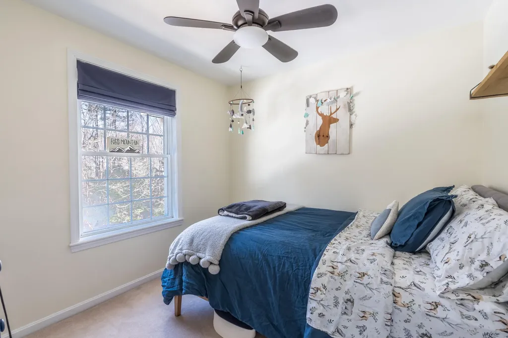 686 Brighton Hill Road Minot ME 04258