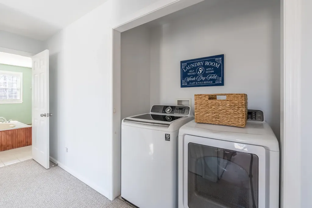 686 Brighton Hill Road Minot ME 04258