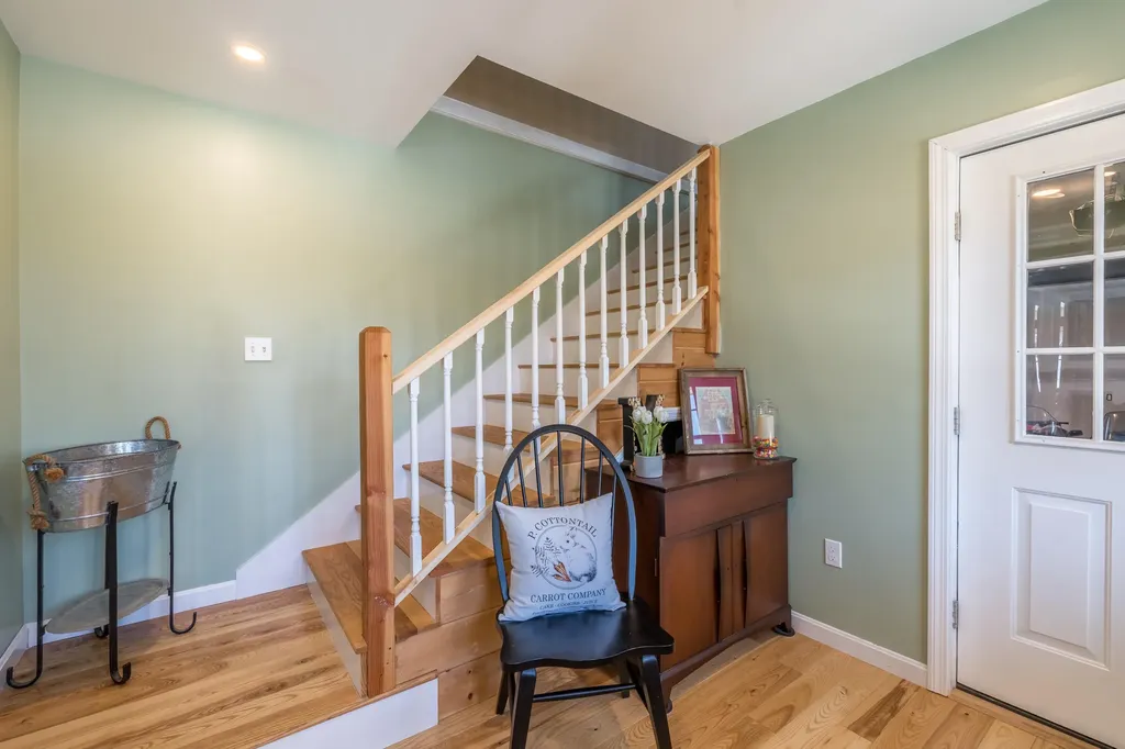 686 Brighton Hill Road Minot ME 04258