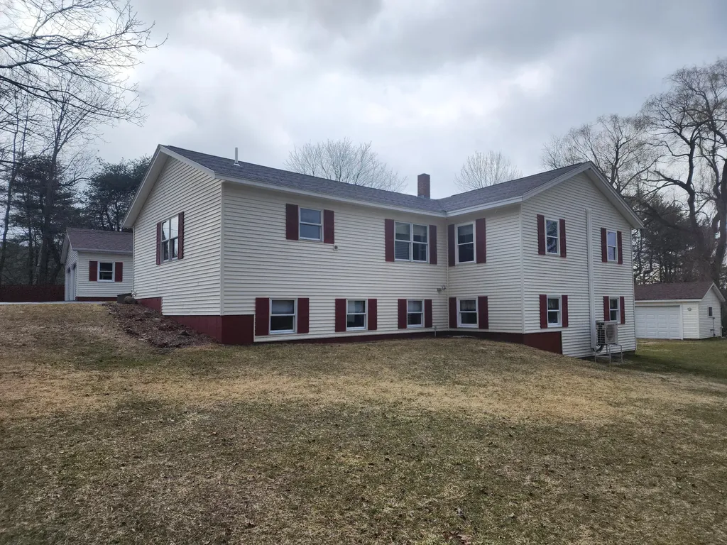 5 Hillsdale Road Jay ME 04239