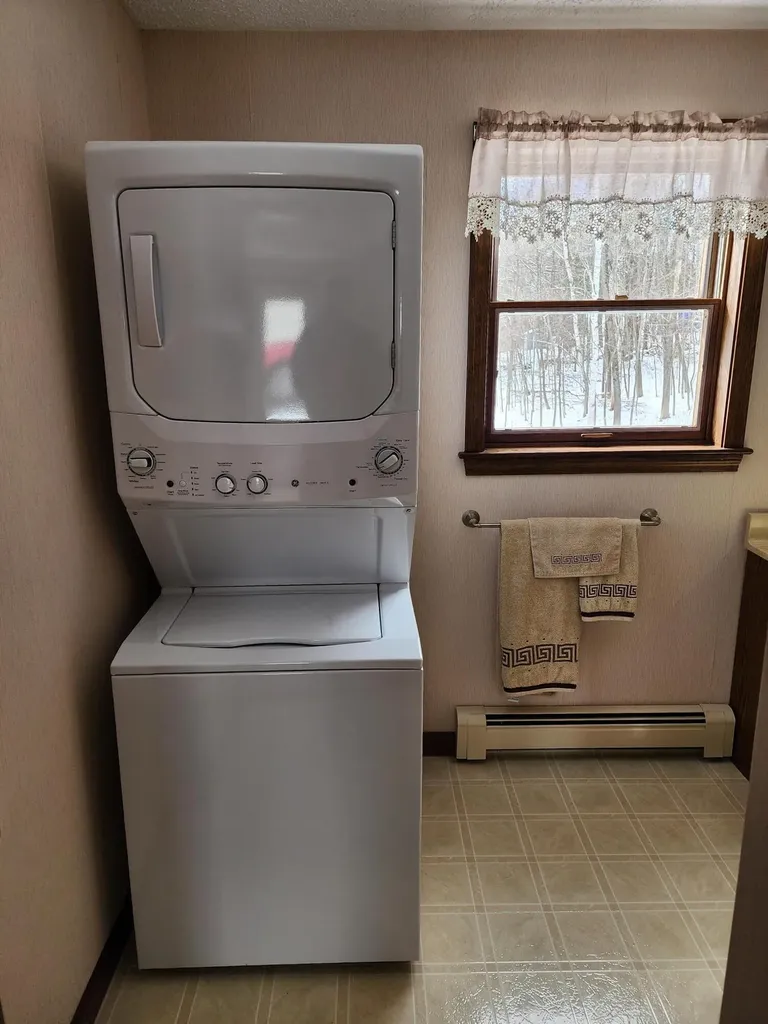 5 Hillsdale Road Jay ME 04239