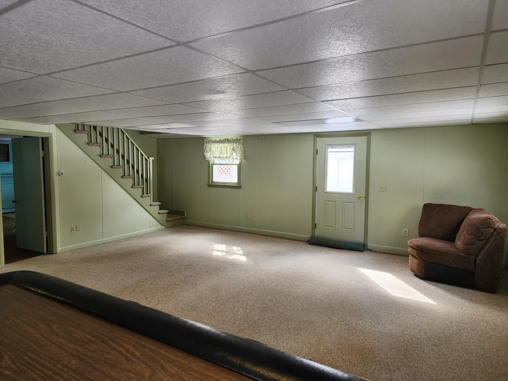 5 Hillsdale Road Jay ME 04239