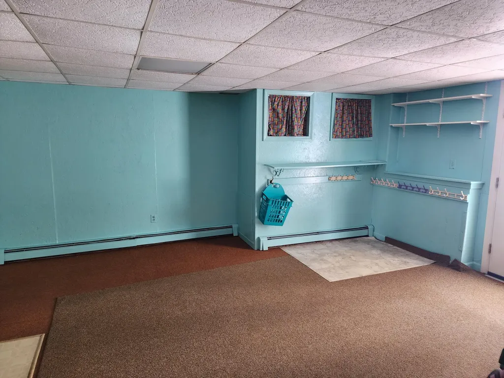 5 Hillsdale Road Jay ME 04239