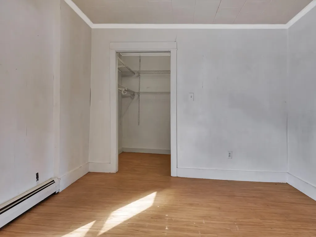 199 Mount Vernon Avenue Augusta ME 04330