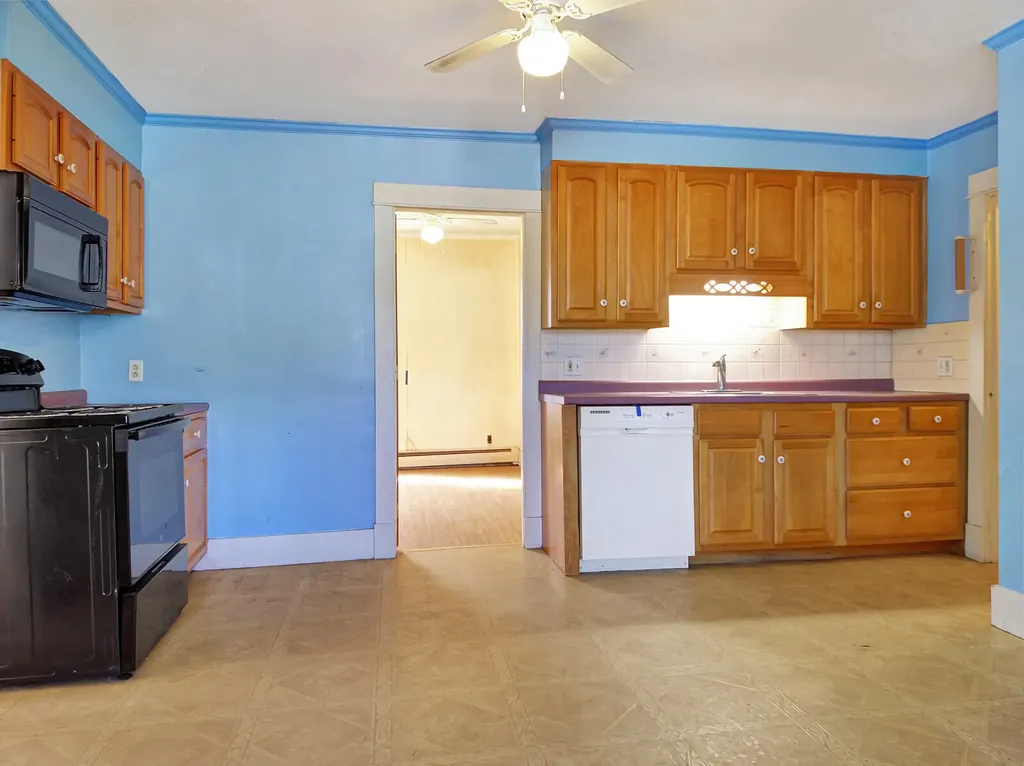199 Mount Vernon Avenue Augusta ME 04330