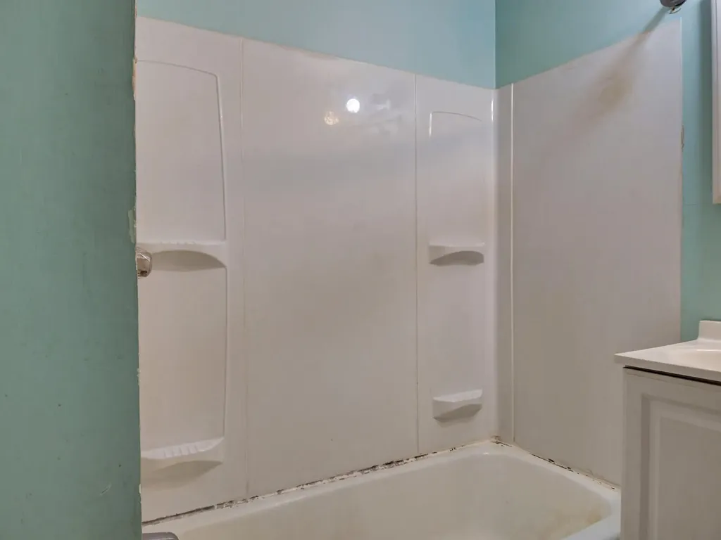 199 Mount Vernon Avenue Augusta ME 04330