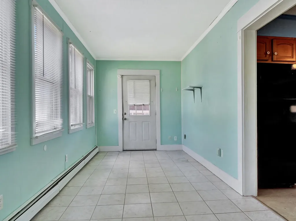 199 Mount Vernon Avenue Augusta ME 04330