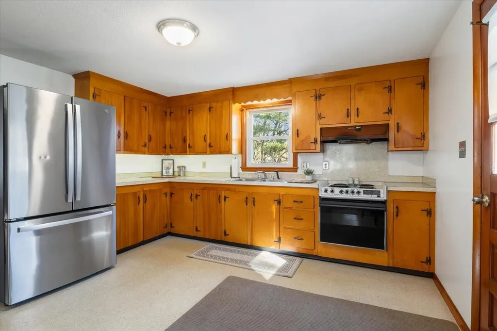 649 Allen Avenue Portland ME 04103