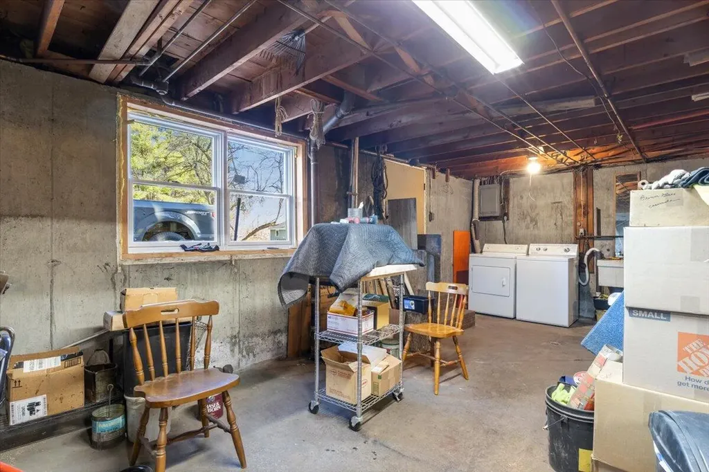 649 Allen Avenue Portland ME 04103