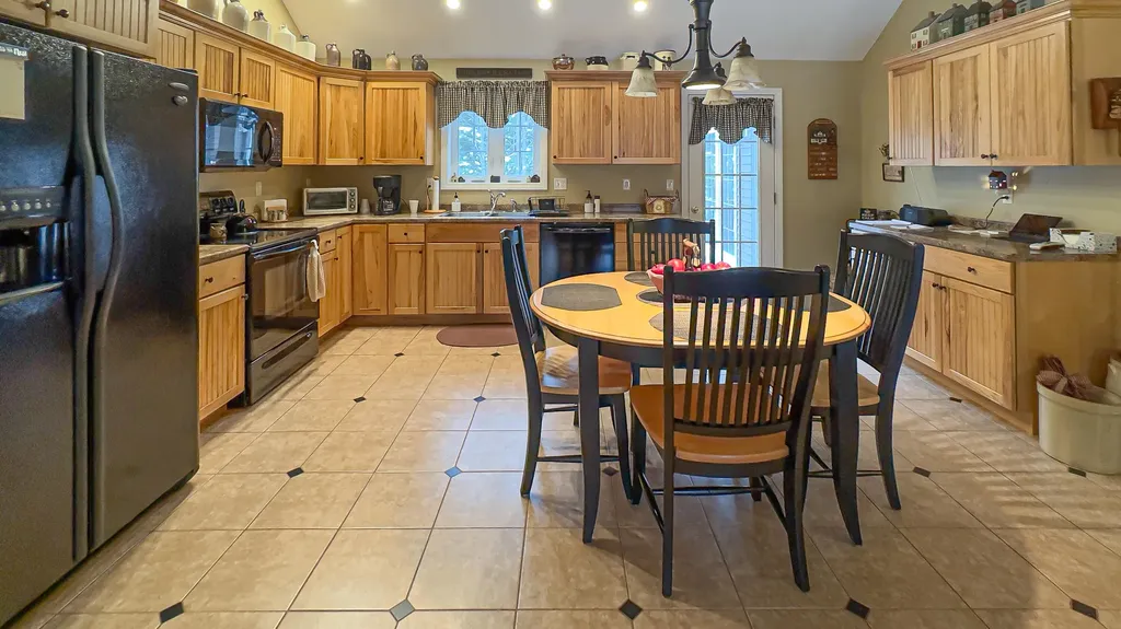 20 Hannahs Way Bridgton ME 04009