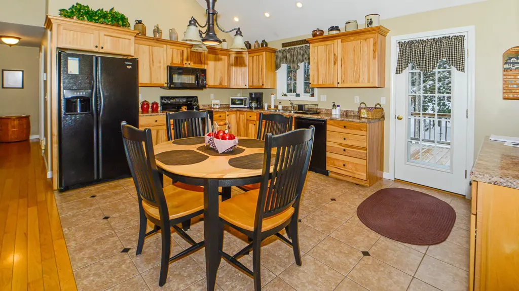 20 Hannahs Way Bridgton ME 04009
