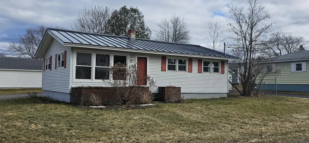 2 Bolduc Avenue Winslow ME 04901