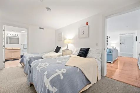 1 East Grand Avenue Old Orchard Beach ME 04064