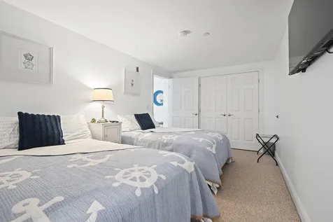 1 East Grand Avenue Old Orchard Beach ME 04064
