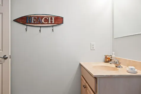 1 East Grand Avenue Old Orchard Beach ME 04064