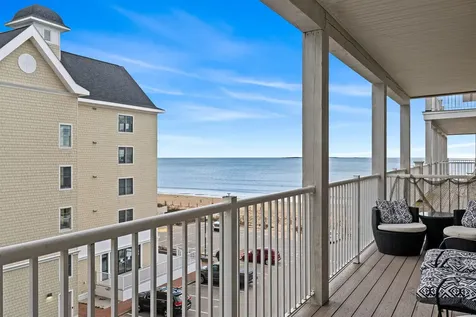 1 East Grand Avenue Old Orchard Beach ME 04064
