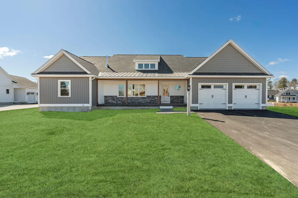 7 Magnolia Drive Old Orchard Beach ME 04064