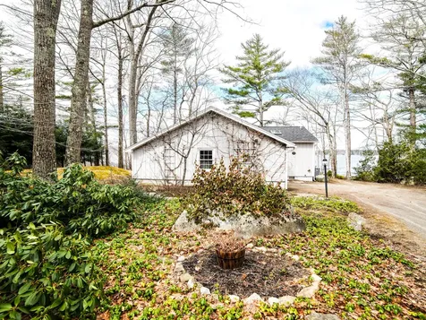 15 Hayes Landing Road Augusta ME 04330