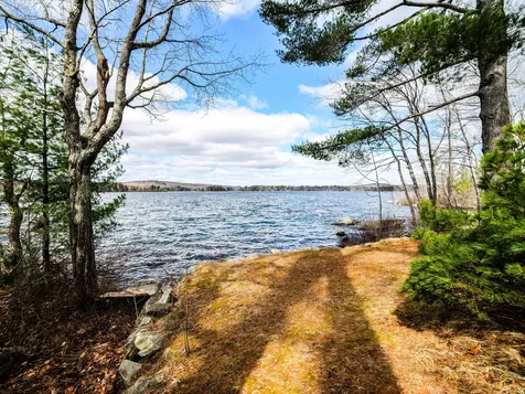 15 Hayes Landing Road Augusta ME 04330