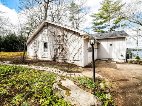 15 Hayes Landing Road Augusta ME 04330