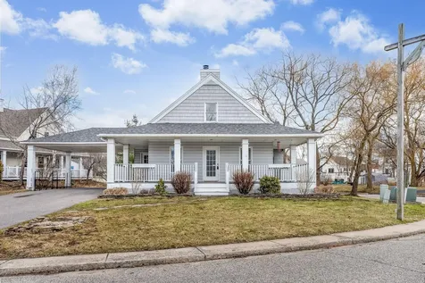 15 Willow Lane Portland ME 04102