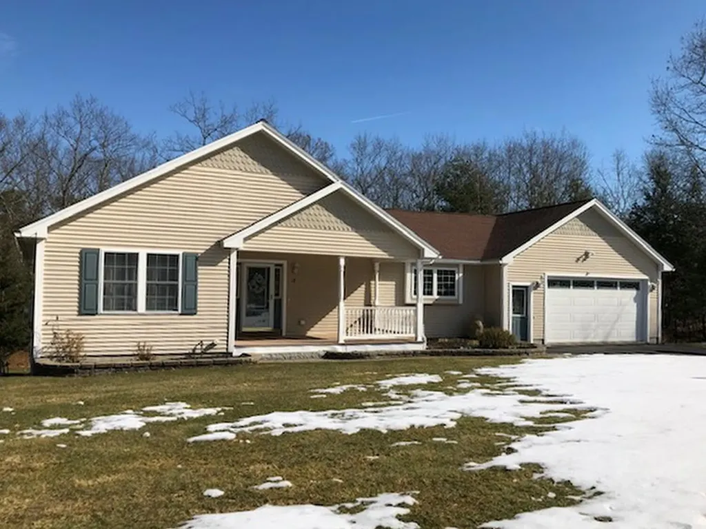 48 Rockwood Drive Sanford ME 04073