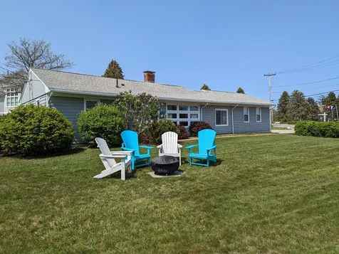 1 Gooch Avenue Kennebunk ME 04043