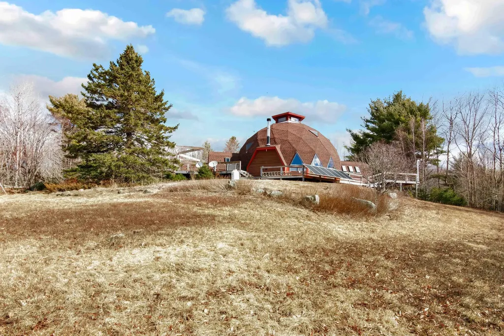 214 Great Pond Road Franklin ME 04634