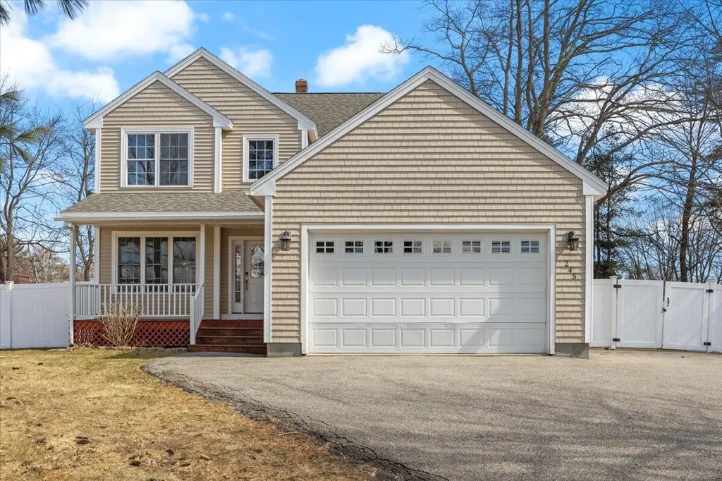 245 Auburn Street Portland ME 04103