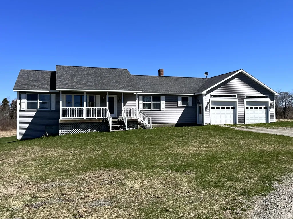 39 Goodhue Road Sidney ME 04330