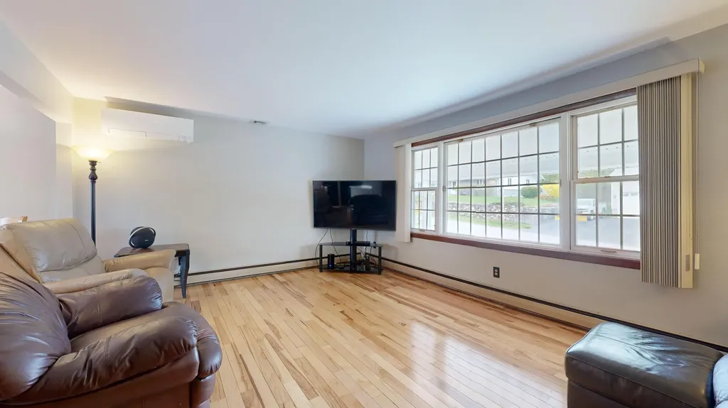 10 Clearwater Avenue Lewiston ME 04240