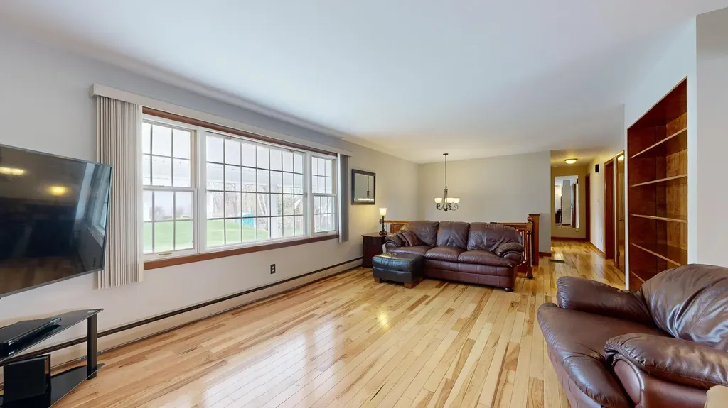 10 Clearwater Avenue Lewiston ME 04240