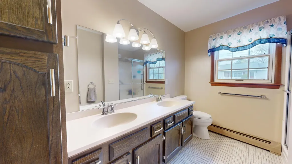 10 Clearwater Avenue Lewiston ME 04240