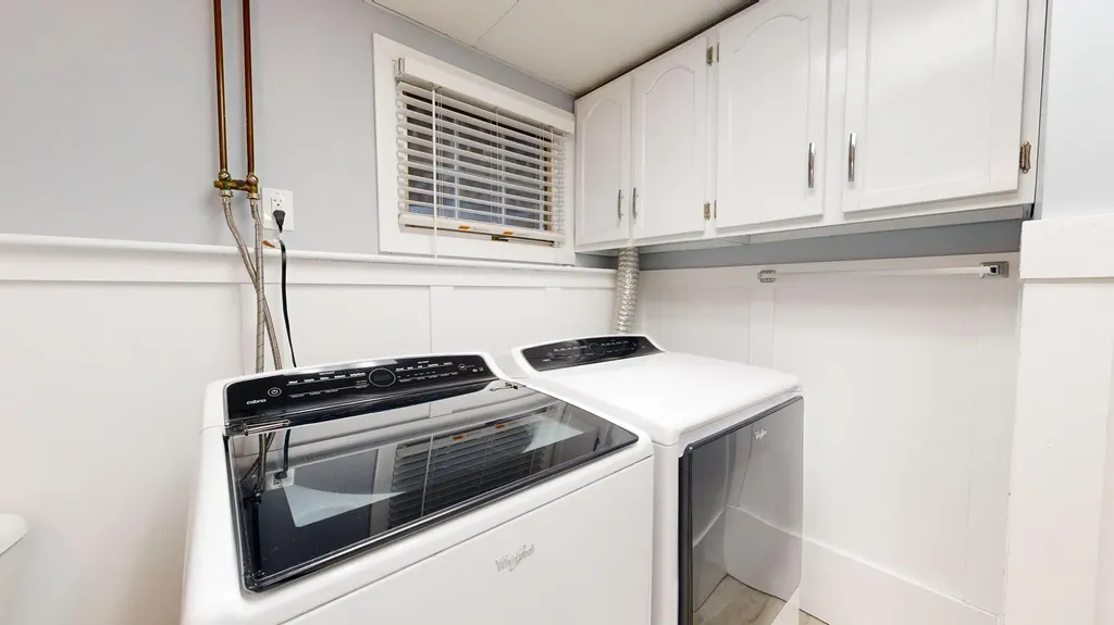 10 Clearwater Avenue Lewiston ME 04240