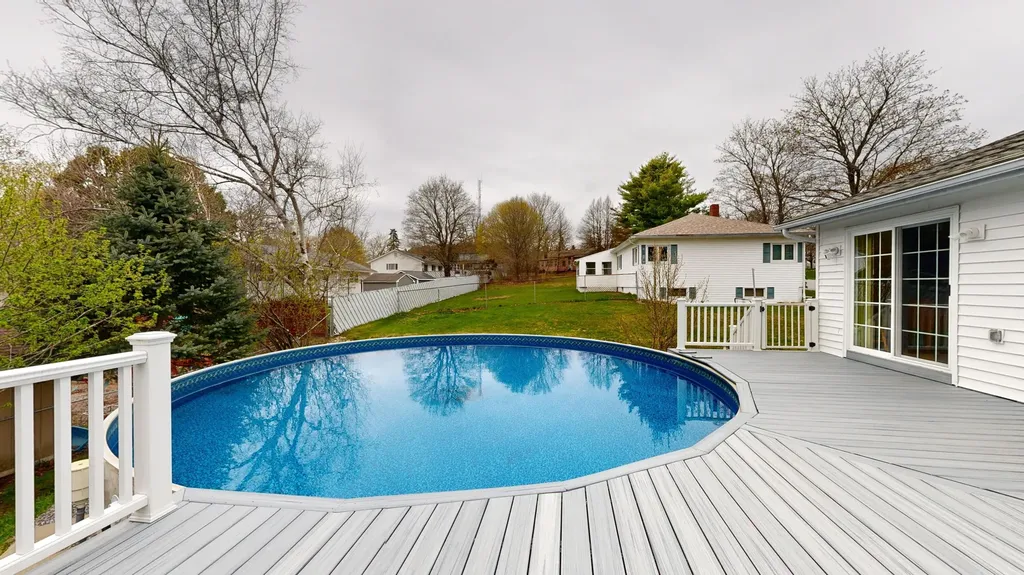 10 Clearwater Avenue Lewiston ME 04240