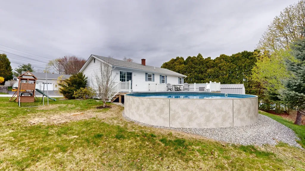 10 Clearwater Avenue Lewiston ME 04240