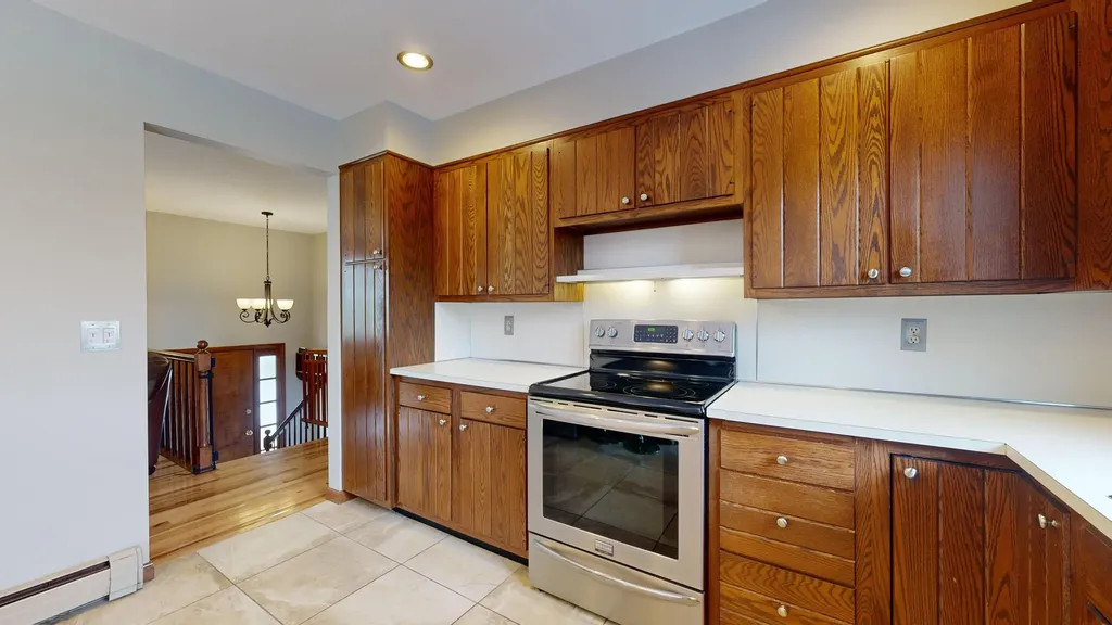 10 Clearwater Avenue Lewiston ME 04240