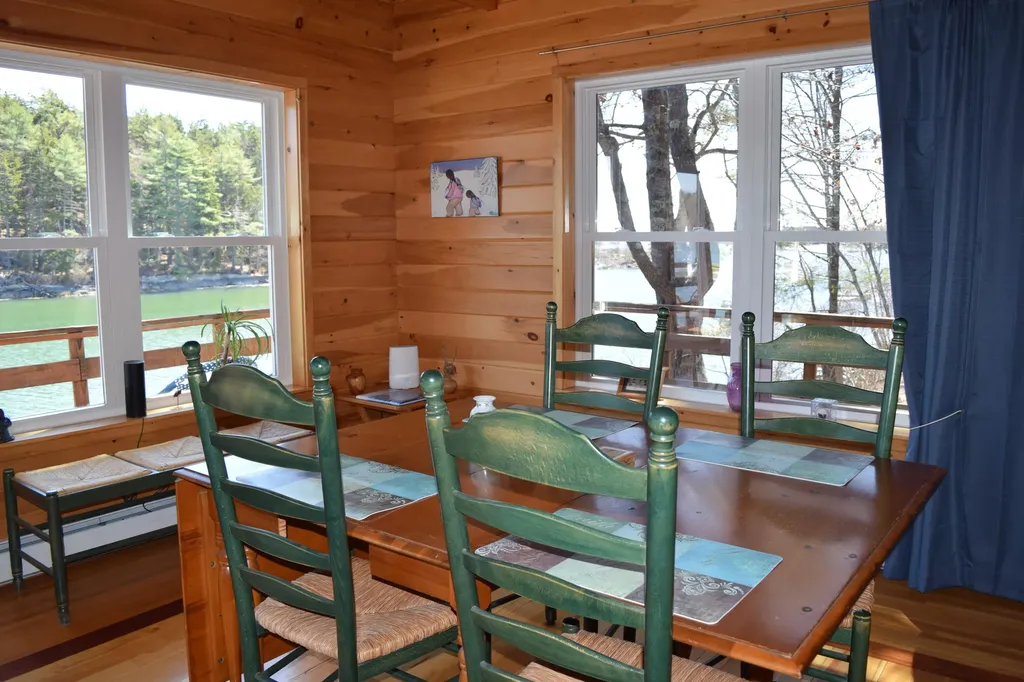8 Camelot Place Harpswell ME 04079