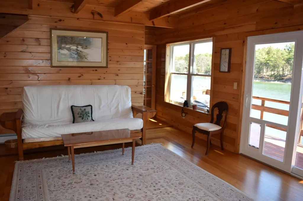 8 Camelot Place Harpswell ME 04079
