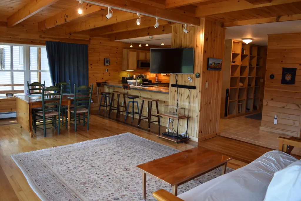 8 Camelot Place Harpswell ME 04079
