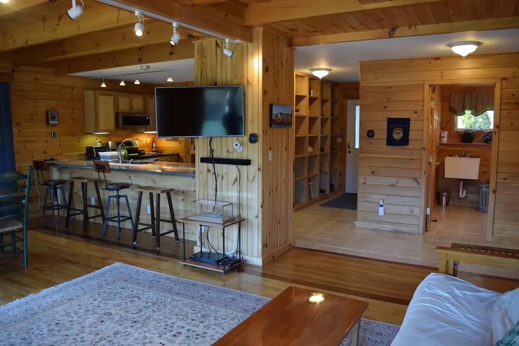 8 Camelot Place Harpswell ME 04079