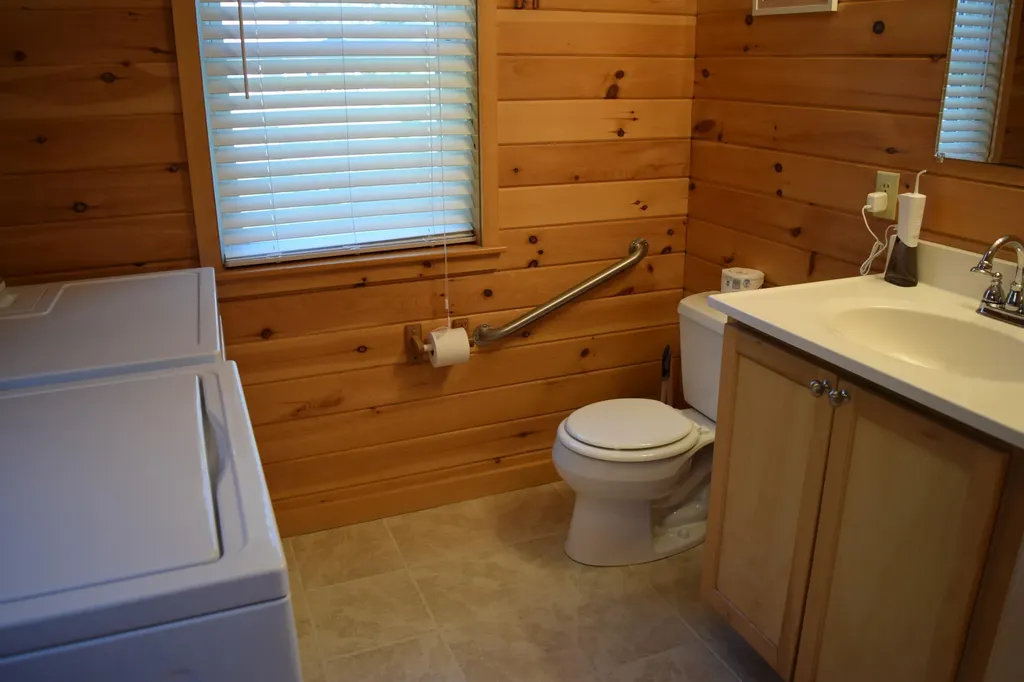 8 Camelot Place Harpswell ME 04079