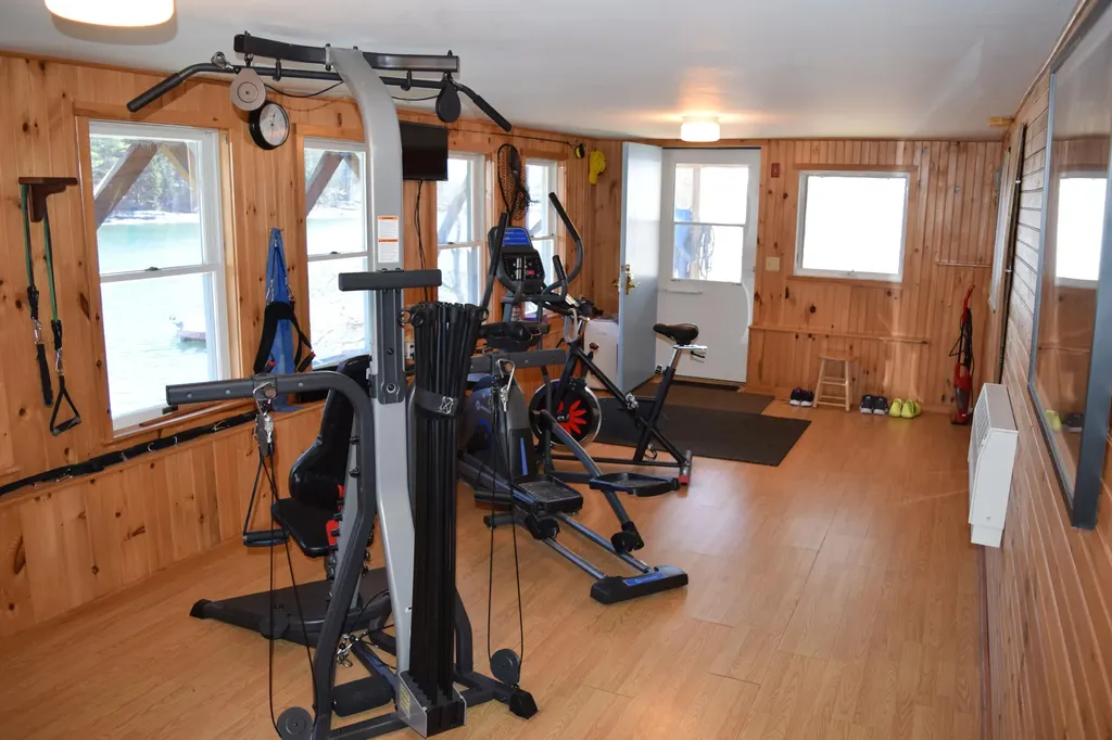 8 Camelot Place Harpswell ME 04079