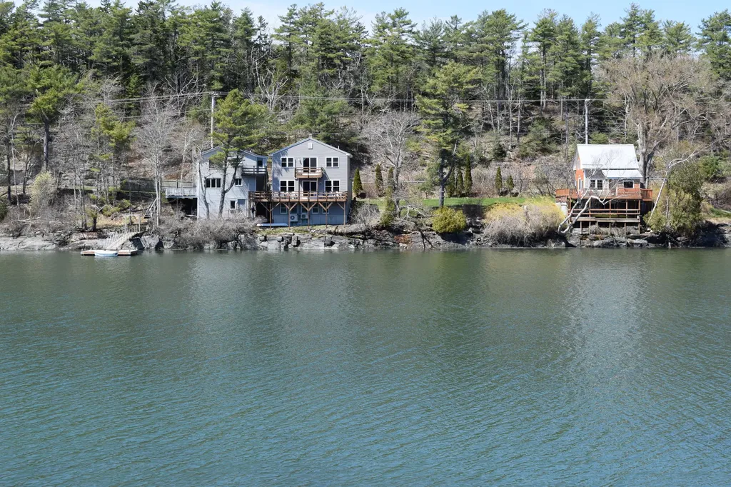 8 Camelot Place Harpswell ME 04079