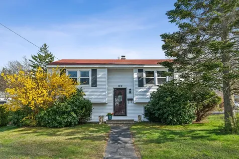 140 Cleveland Circle South Portland ME 04106
