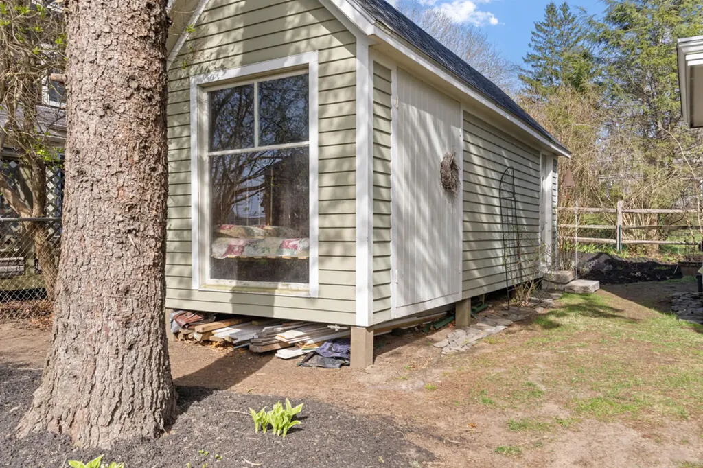 61 Island Avenue Portland ME 04108