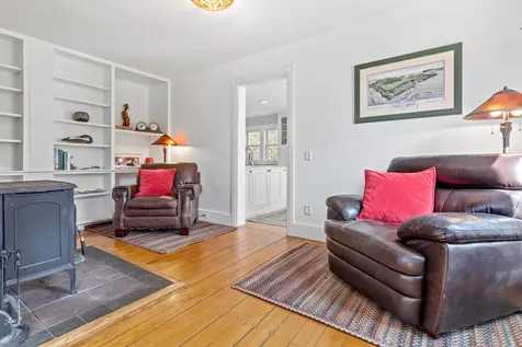 61 Island Avenue Portland ME 04108