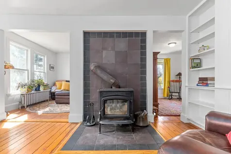 61 Island Avenue Portland ME 04108